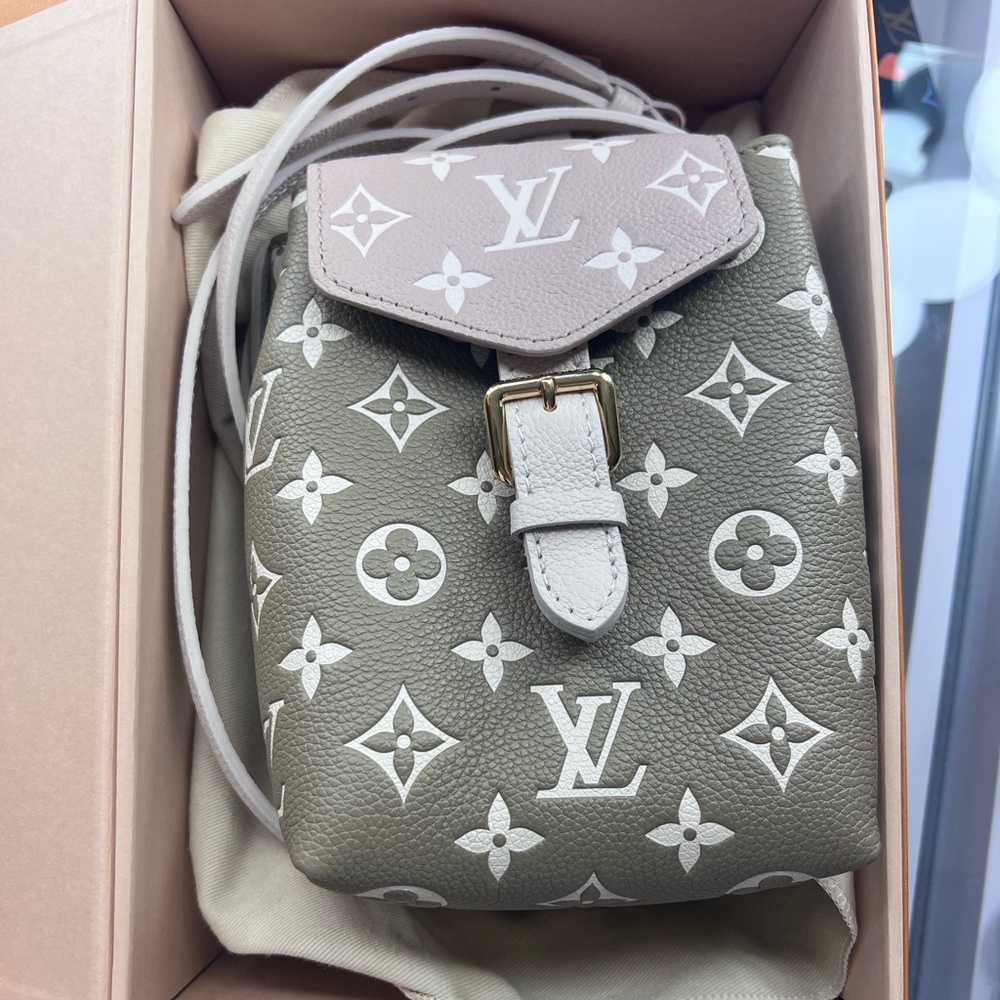 ❌SOLD❌ Louis Vuitton backpack